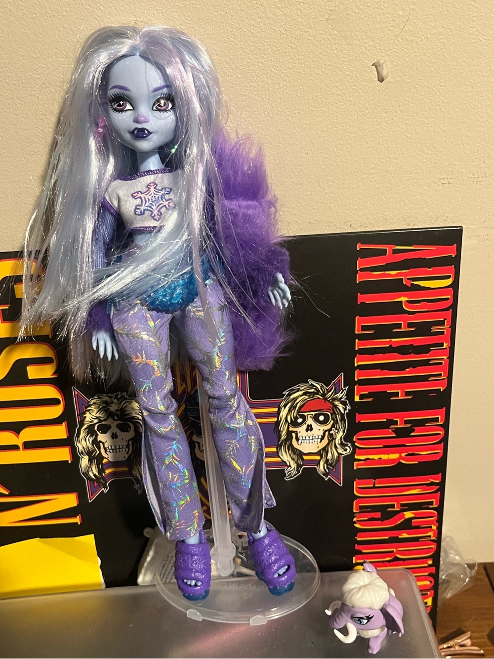 G3 Abbey core doll